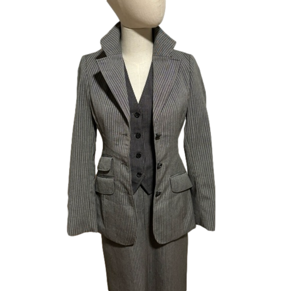70s 3 PC SUIT GRAY PINSTRIPE SKIRT, VEST, BLAZER BY FOX RUN BY LITTLE FOXES INTL - Picture 6 of 16